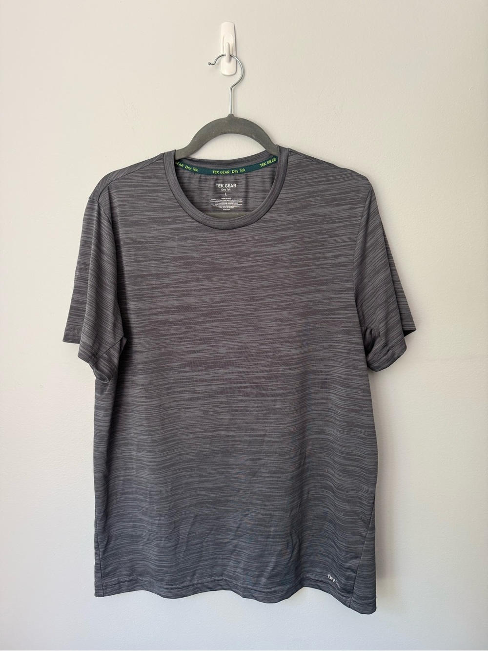 Men’s Tek Gear T-Shir